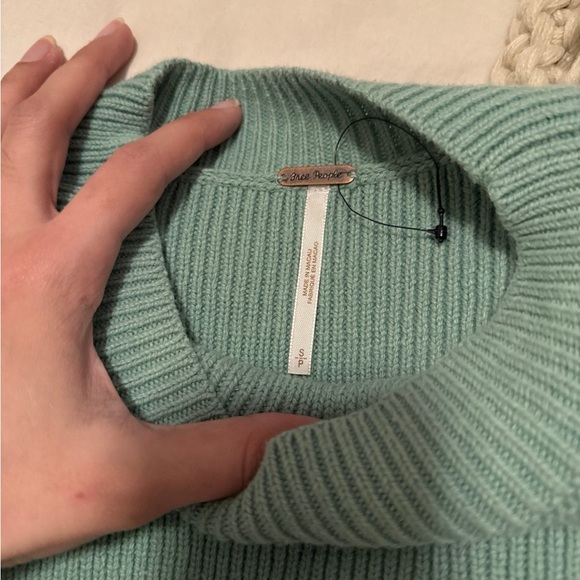 Free people easy street cropped Sweater - Picture 3 of 3